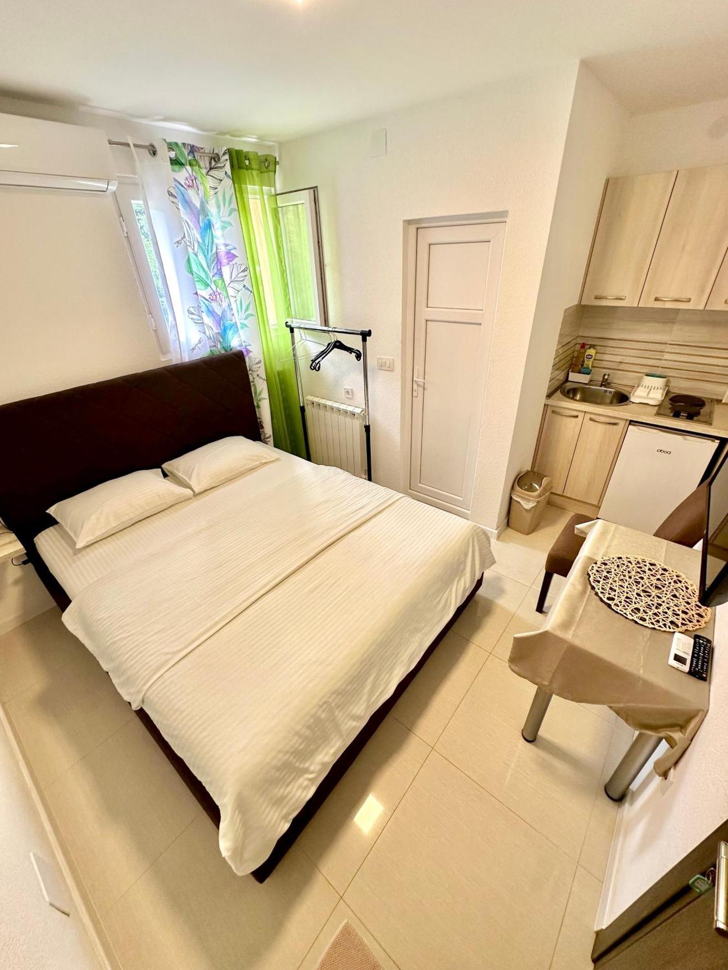 Montenegrina Apartment Budva Exterior foto